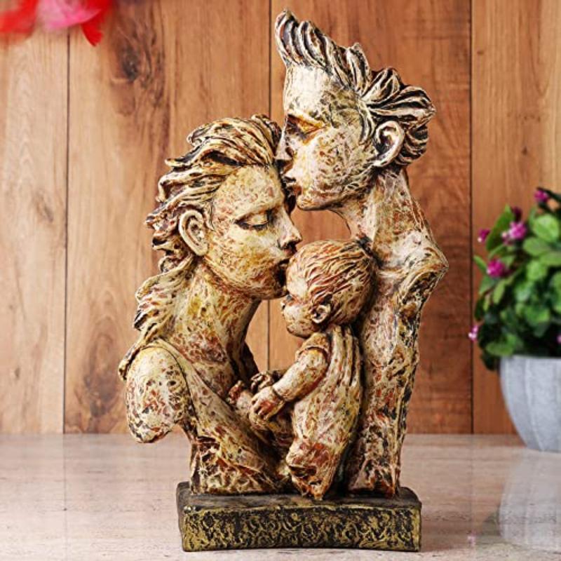 Mother Father Baby Love Statue Family Love Couple Statue