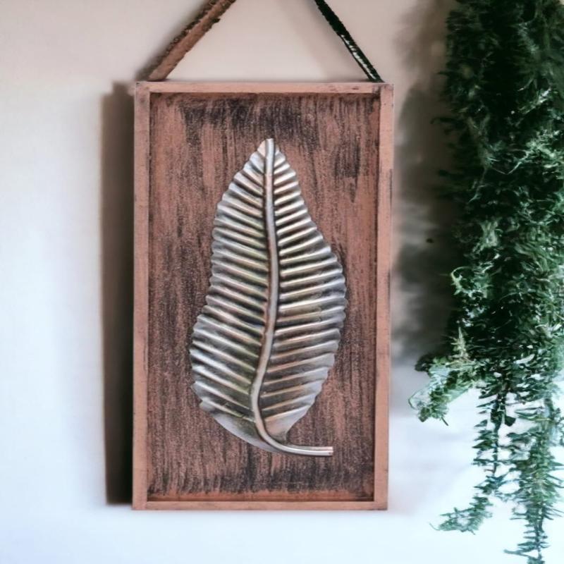 Metal Leaf Wall Hanging & Decorative Mounted Art Sculpture