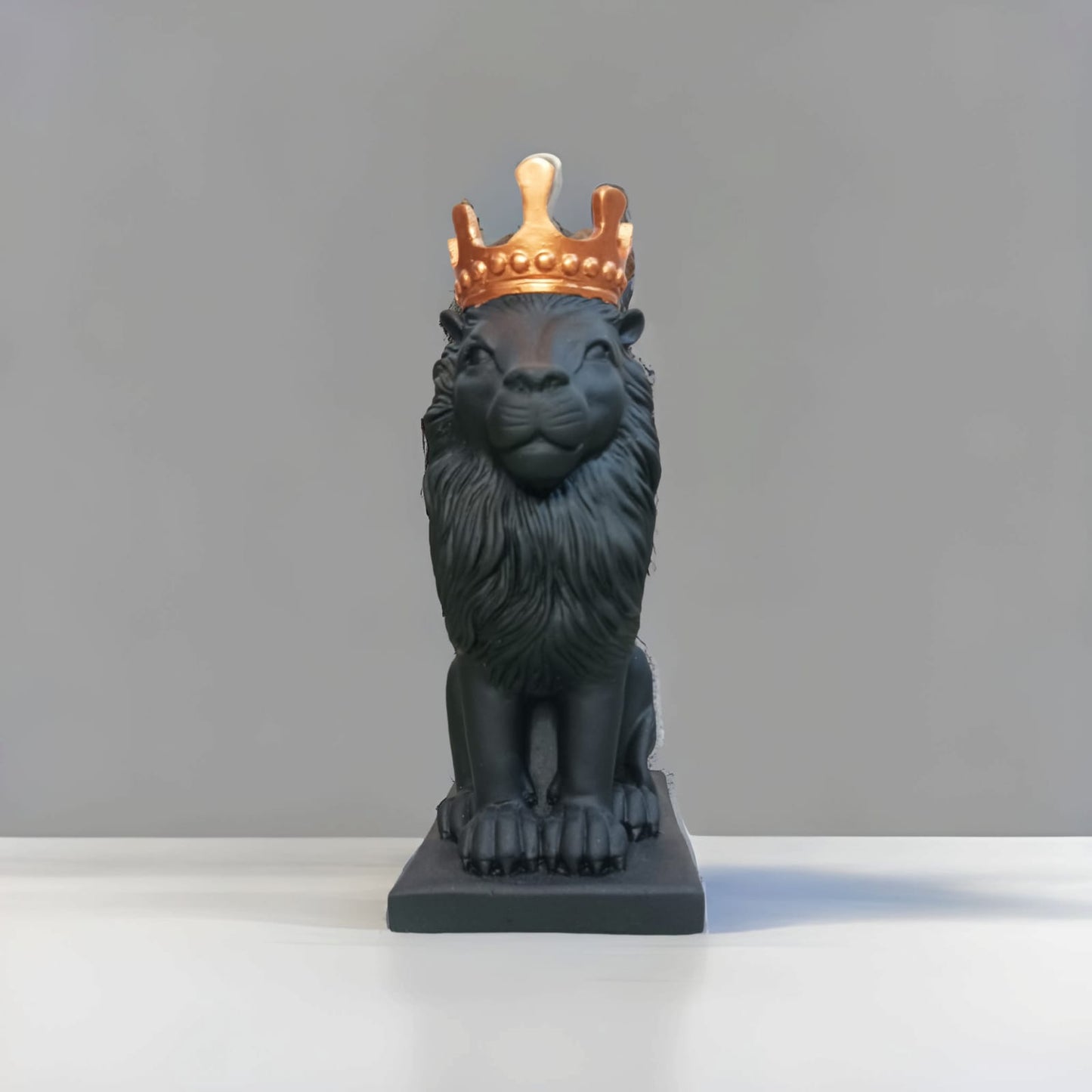 Crown Lion (Black)