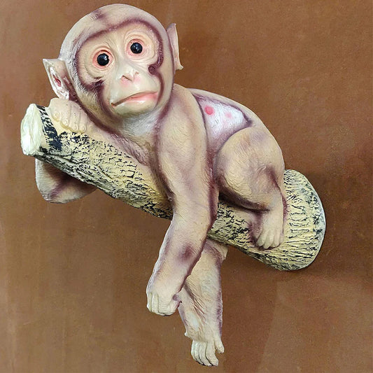 Monkey Hanging on Tree Statue for Garden Decoration