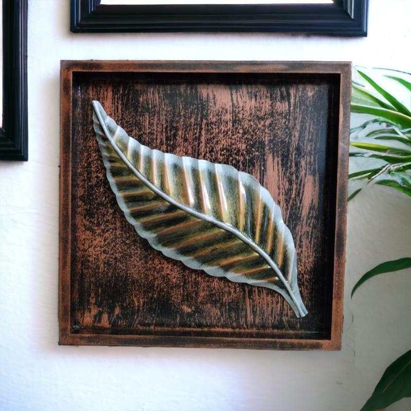 Metal Leaf Wall Hanging & Decorative Mounted Art Sculpture