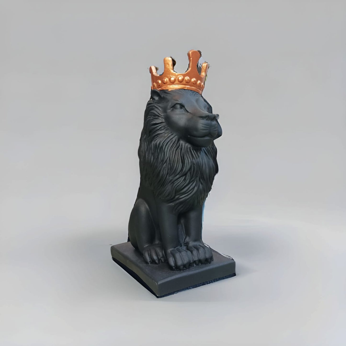 Crown Lion (Black)