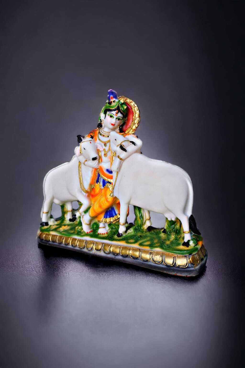 Lord Krishna With 2 Cows - Marble