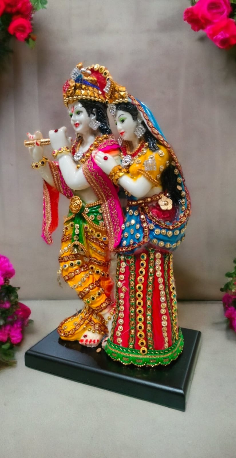 Radha Krishna Statue